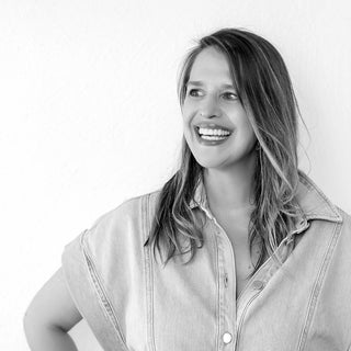 Marketing-Expertin Julia Kramer ist im Team von Mika Vera